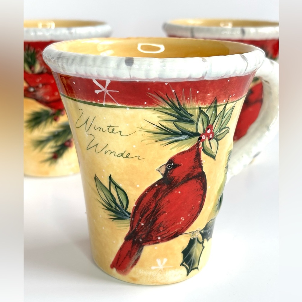 Pier1 Hollybirds Set of Four Winter Holiday Cardinal Birds Coffee‎ Mugs EUC